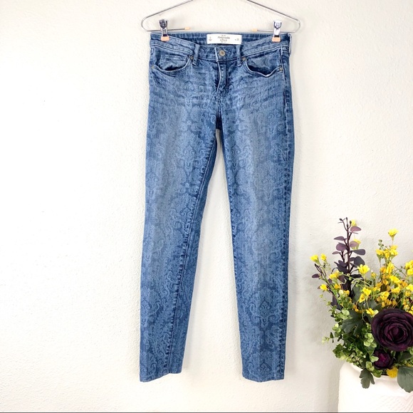 Abercrombie & Fitch Denim - A&F floral damask low rise skinny jeans printed